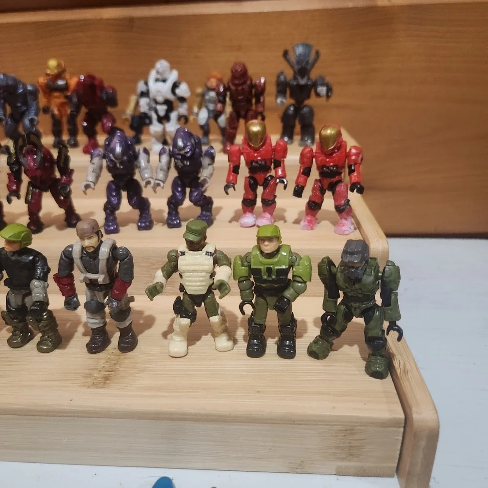 Huge HALO Mini Construx 2